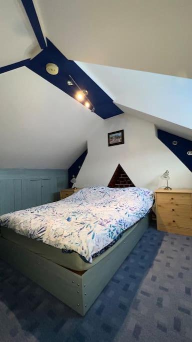 Palaz 6 - 2 Bedroom Flat エドモントン エクステリア 写真